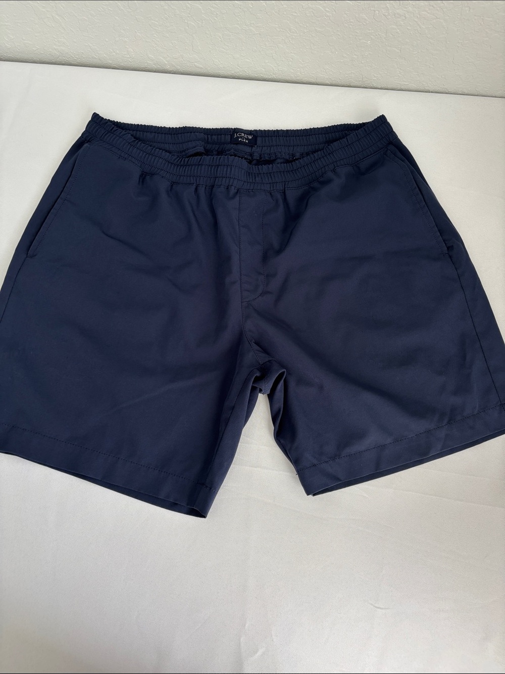 J. Crew Men’s Athletic Elastic-Waist Shorts — Gray & Navy - Picture 5 of 10